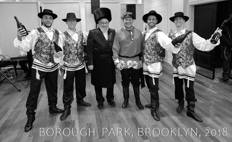 Bottle Dancers, Seiger Simcha at the Renaissance Ballroom, Borough Park, Brooklyn, Wednesday, October 17th , 2018, Mikhail Smirnov, Alexander Rudoy, Konstantin Tulinov, Vladimir Nikitin, Serhiy Tsyganok, 5902 14th Ave, Brooklyn, NY 11219